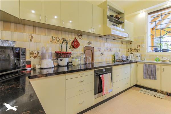 Maison à vendre |  Hardricourt |  8 pièces | 180 m²