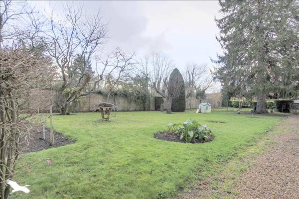 Maison à vendre |  Hardricourt |  8 pièces | 180 m²