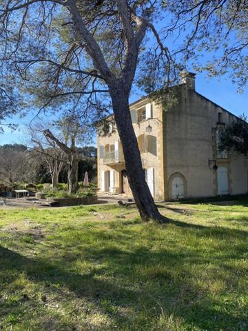 Vente Maison 6 pièces 228 m2 à Cornillon-Confoux