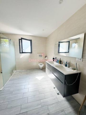 Maison à vendre 6 pièces de 168 m²