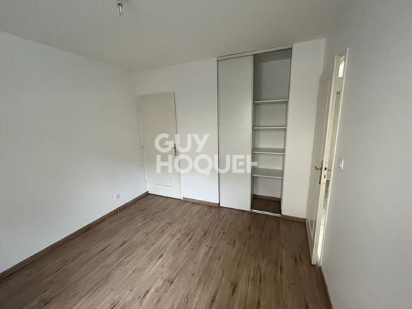 Appartement T2  Saint-Etienne centre proche commodités avec garage