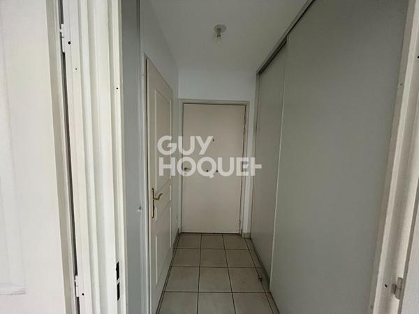 Appartement T2  Saint-Etienne centre proche commodités avec garage