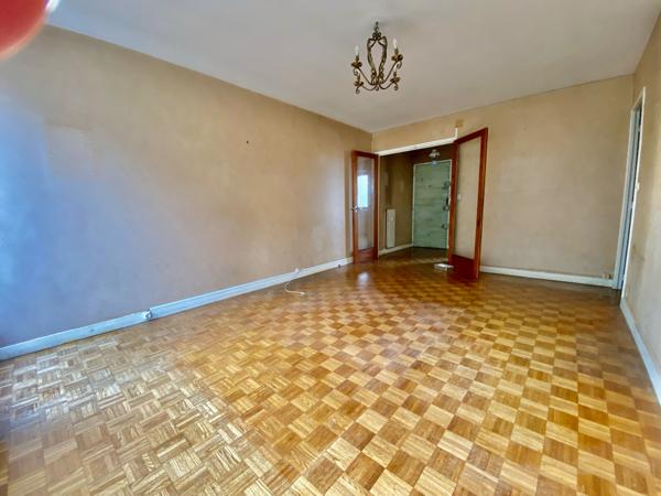 Appartement 3 pièces – Centre-ville de Poitiers– Quartier Saint-Hilaire