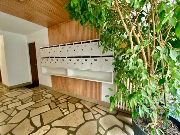 Appartement 3 pièces – Centre-ville de Poitiers– Quartier Saint-Hilaire