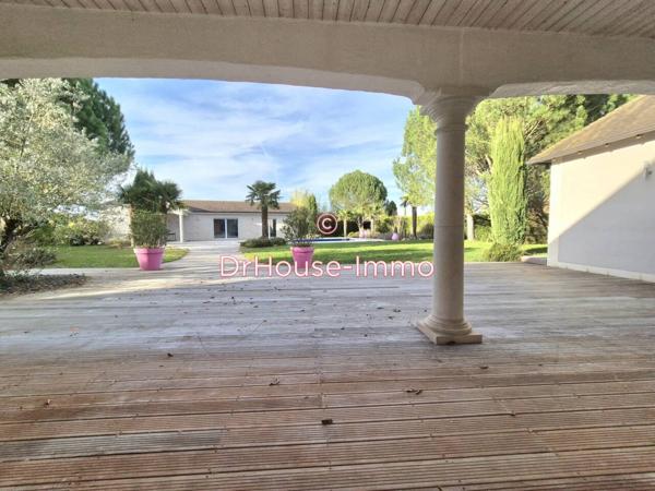 Maison à vendre 10 pièces de 360 m²