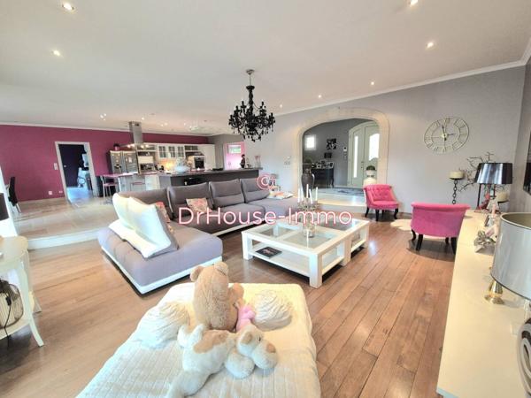 Maison à vendre 10 pièces de 360 m²