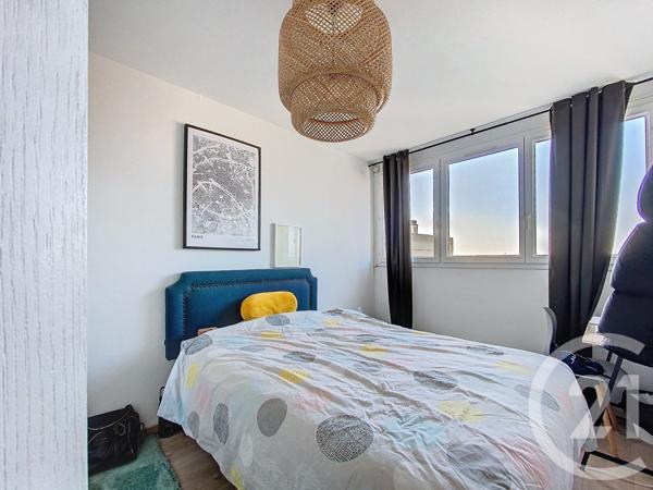 Appartement F4 à vendre  5 pièces - 66,04 m2 CHOLET - 49