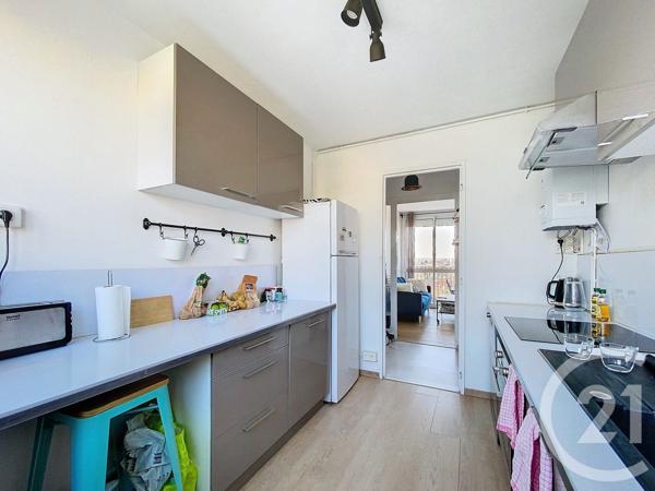 Appartement F4 à vendre  5 pièces - 66,04 m2 CHOLET - 49