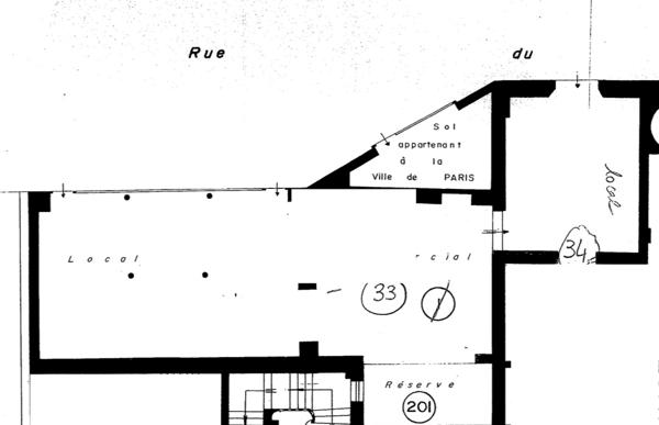 75002 - BAR A VIN LICENCE 4 - 121 M2