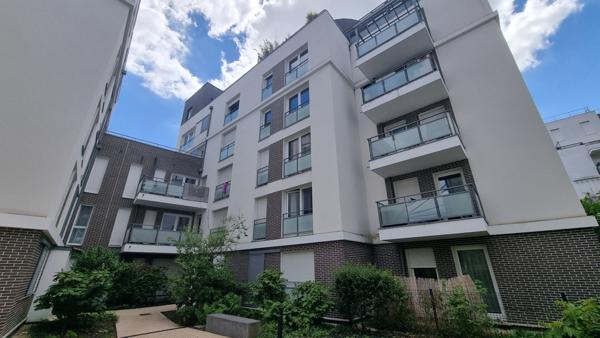 Appartement Rosny Sous Bois 1 pièce(s) 30.88 m2