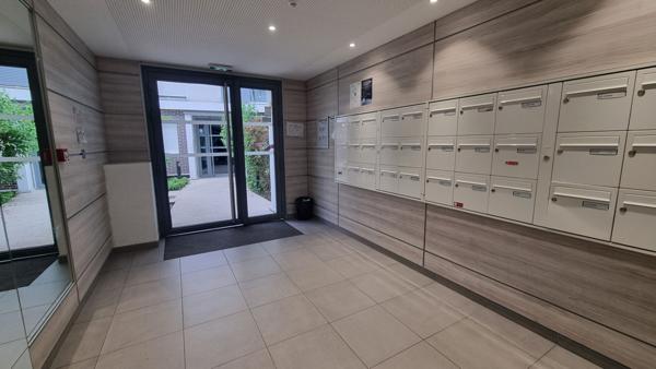 Appartement Rosny Sous Bois 1 pièce(s) 30.88 m2