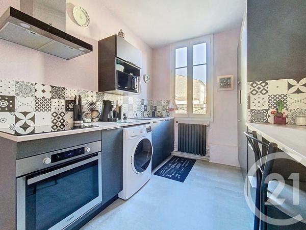 Appartement F3 à vendre  3 pièces - 74,13 m2 ROCHEFORT - 17