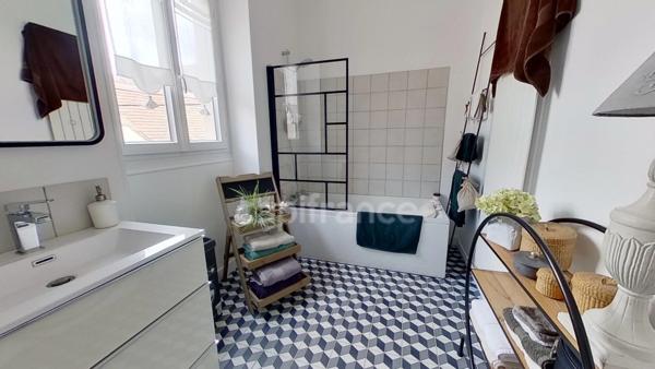 Dpt Yvelines (78), à vendre ANDRESY maison de 184 m² avec cour