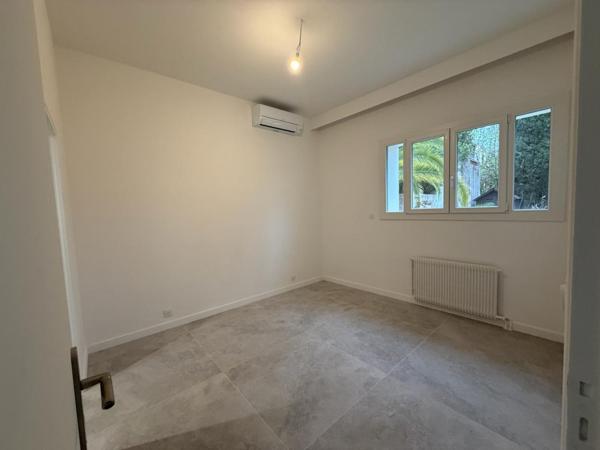 Cannes-Maréchal Juin : 3-4 pièces rénové atypique, jardin et terrasse