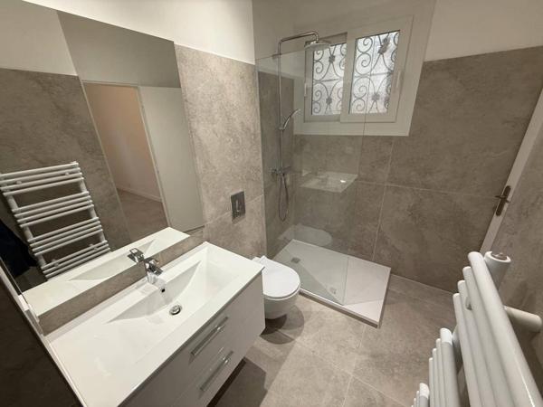 Cannes-Maréchal Juin : 3-4 pièces rénové atypique, jardin et terrasse