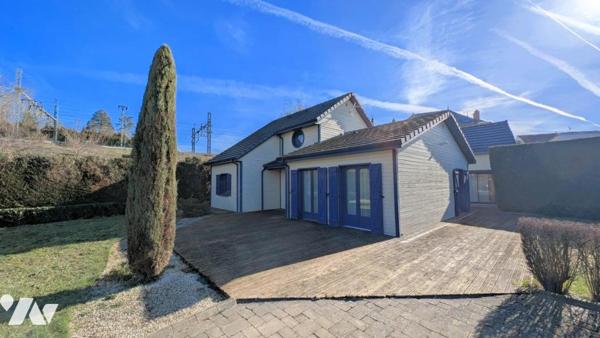 Pr Commodités sur 932m² Villa ossature bois 121m² hab; vie plain pied possible;