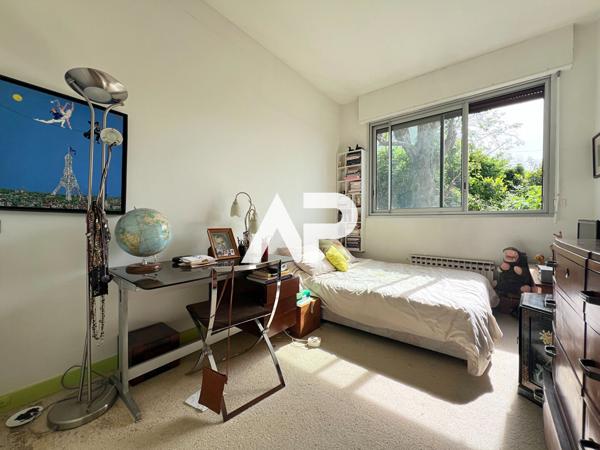 Maison Montmorency 5 pièce(s) 200m2 895 000 € **  - Référence  1129