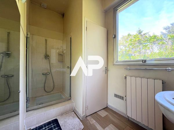 Maison Montmorency 5 pièce(s) 200m2 895 000 € **  - Référence  1129