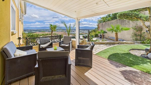 Maison 8 pièces - 180 m²