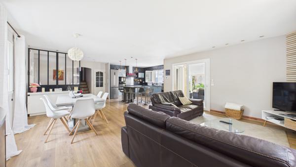 Maison 8 pièces - 180 m²