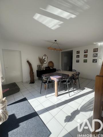 Maison à vendre 4 pièces 80 m² Gond-Pontouvre