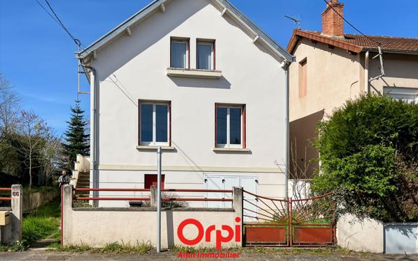 Maison à vendre    4 pièces •  Désertines