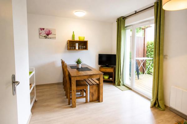 Appartement PMR T2 cabine 47 m2 avec terrasse – Résidence Les Terrasses du Lac à Aureilhan