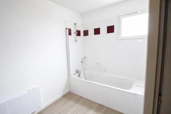 Appartement PMR T2 cabine 47 m2 avec terrasse – Résidence Les Terrasses du Lac à Aureilhan
