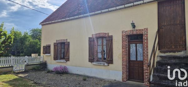 Maison rustique 3 pièces de 75 m² à Fontaines (89130)
