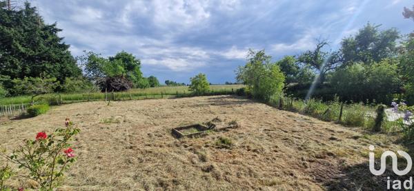 Maison rustique 3 pièces de 75 m² à Fontaines (89130)