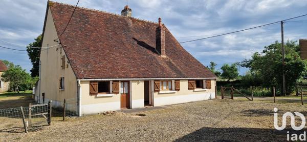 Maison rustique 3 pièces de 75 m² à Fontaines (89130)