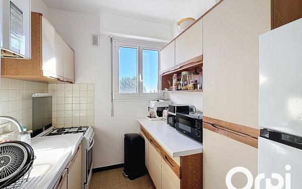 Appartement à vendre    2 pièces •  Grasse