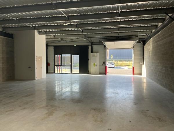 Local d'activites 240 m² à louer MORDELLES (réf : 35.5966)