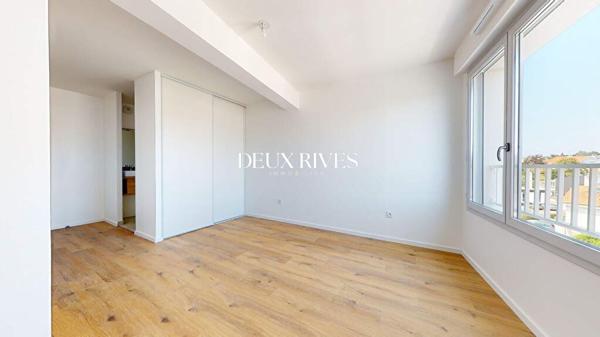 Magnifique T3 en étage élevé avec terrasse de 25m2