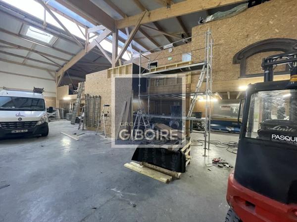 Local d'activites 1730 m² à louer THOUARE SUR LOIRE (réf : 44.019001)