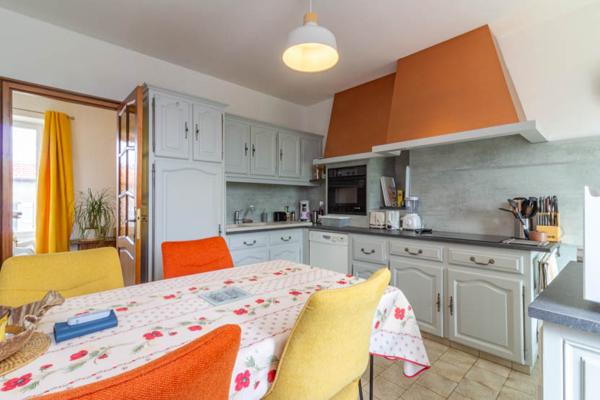 Maison Chabris 7 pièce(s) 202 m2