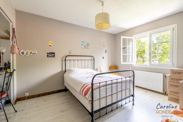 A vendre NANTES rte de Paris Maison 5 chambres + garage
