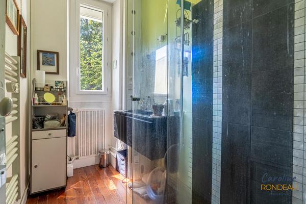 A vendre Nantes Hauts pavés appartement avec jardin