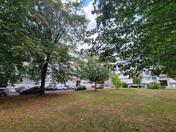 Appartement Pau 3 pièce(s) 70.18 m2