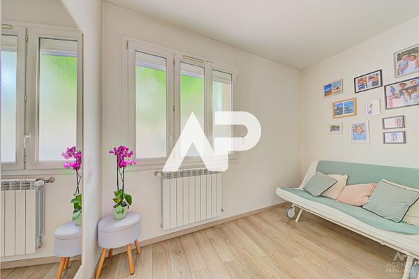 Maison Rueil Malmaison 6 pièce(s) 120m² 795 000 € **  - Référence  11191