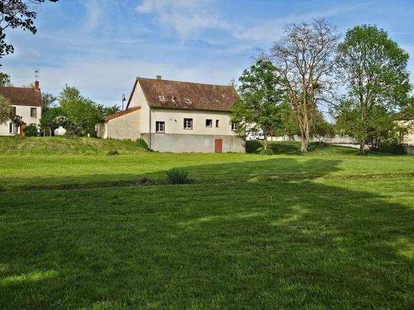 Maison à vendre à Le Châtelet dans le Cher (18170), ref : 26082