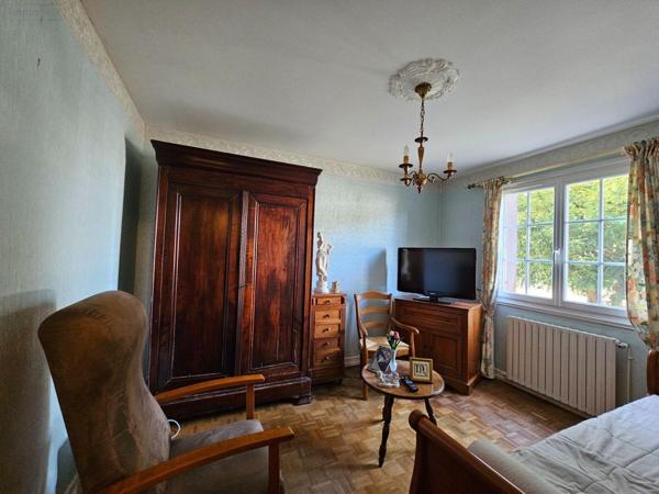 Maison à vendre à Le Châtelet dans le Cher (18170), ref : 26082