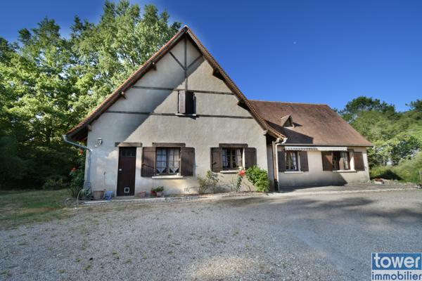 Maison 8 pièce(s) 6 chambre(s) 228 m²