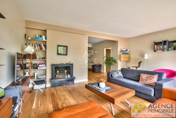 Appartement Chatou 5 pièce(s) 113 m² 669 000 € **  - Référence  158824