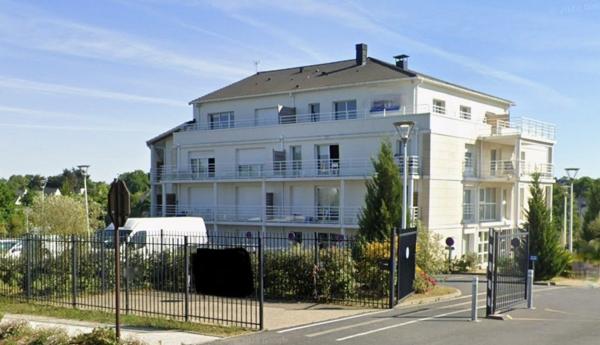 INVESTISSEMENT LOCATIF – GUICHEN – Résidence d'Affaires Cap West Guichen - 7,44 de rentabilité