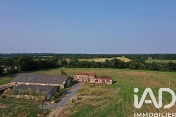 Maison à vendre 5 pièces 143,57 m² Roumoules