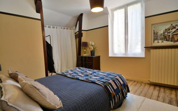 Maison à vendre    7 pièces •  Esbly