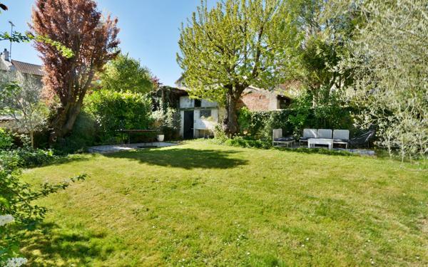 Maison à vendre    7 pièces •  Esbly