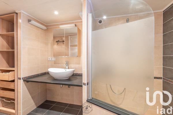 Maison de village 8 pièces de 230 m² à Villers-la-Montagne (54920)