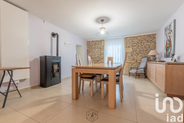 Maison de village 8 pièces de 230 m² à Villers-la-Montagne (54920)